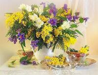 Без бренда «Букет из мимозы и колокольчиков в вазе» в Самаре в интернет-магазине  Без бренда «Букет из мимозы и колокольчиков в вазе» в Самаре